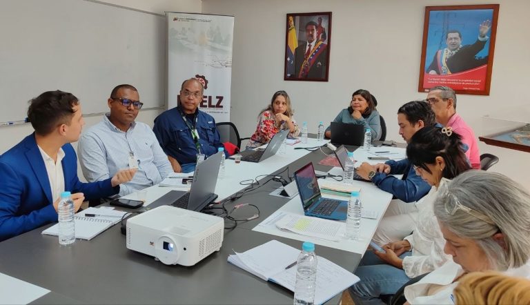 FIDELZ y UNACOM fortalecen plan de formación para el Poder Popular